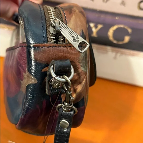 Patricia Nash Floral Leather Cosmetic Case in Burgundy, Navy & Tan - Picture 5 of 9